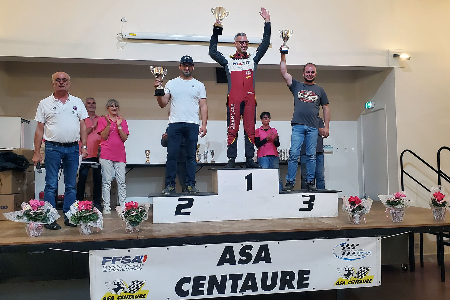 Podium Scratch - Course de côte de Grézieu-le-Marché 2026, catégorie Moderne